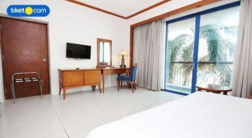 Makassar Golden Hotel מראה חיצוני תמונה